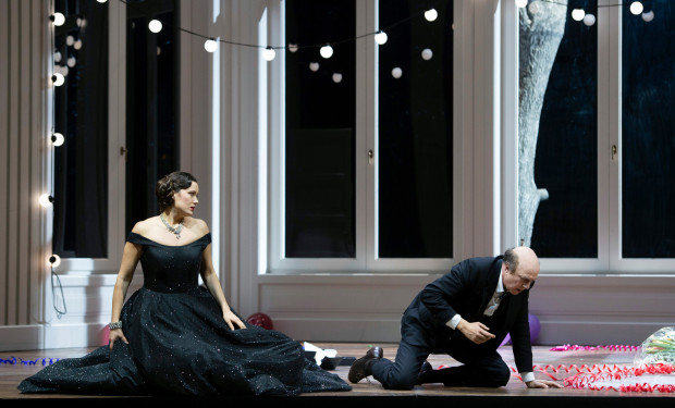 Teaser Panorama Zürich, Oper, Szene aus »Don Pasquale«: 
