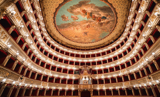 Teaser Panorama Neapel, Teatro San Carlo: 