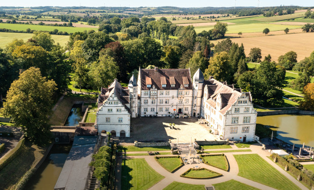 Teaser Panorama, Schosshotel Münchhausen: 