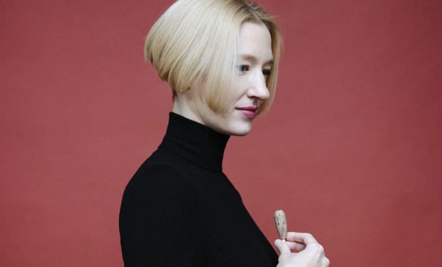 Joana Mallwitz Portrait der Dirigentin Joana Mallwitz