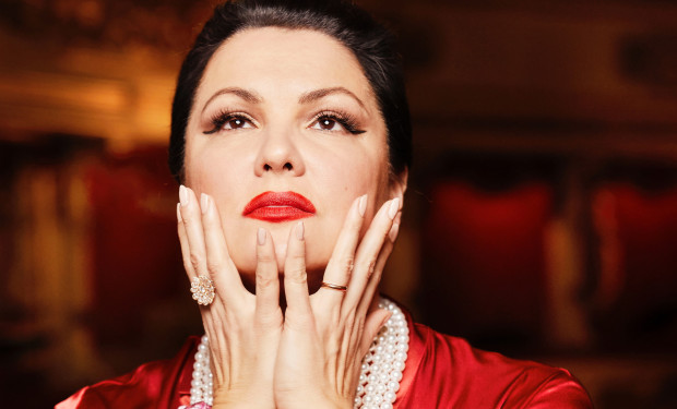 Portrait der Sopranistin Anna Netrebko
