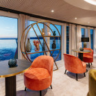 Die Nova Lounge am Abend