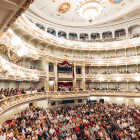 Zuschauerraum mit Publikum in der Semperoper Dresden