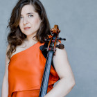 02: Portrait der Cellistin Alisa Weilerstein   