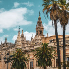 Blick auf den Alcázar, den mittelalterlichen Königspalast von Sevilla