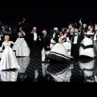 Szene aus "La Traviata" an der Oper Leipzig