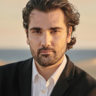 Portrait des Tenors Jonathan Tetelman