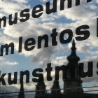 05 Linz, Lentos, Fassade: 
