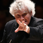 Der Dirigent Sir Simon Rattle     