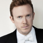 Portrait des Dirigenten Daniel Harding