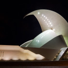 Das beleuchtete Auditorio de Tenerife des Architekten Santiago Calatrava