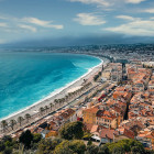 Luftaufnahme von Nizza mit Promenade D'Anglais