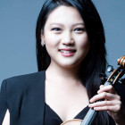 Portrait der Violinistin Emily Sun   