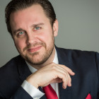 Portrait des Opernsängers Michael Spyres