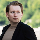 Portrait des lyrischen Tenors Bogdan Volkov