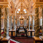 Prachtvolle Innenarchitektur der Semperoper Dresden  