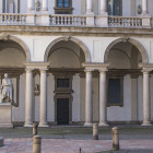 Der Innenhof der Pinakothek Brera in Mailand 