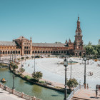 Blick auf die Plaza de España in Sevilla