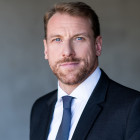 Portrait des Bass-Sängers Günther Groissböck