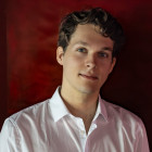 Portrait des Pianisten Lukas Sternath   