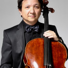 15: Portrait des Cellisten Chu Yi-Bing     