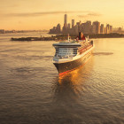 Abfahrt der Queen Mary 2 in New York