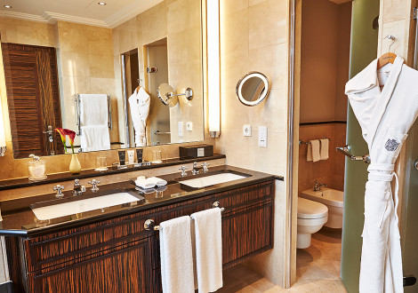 Frankfurt Grand Deluxe Zimmer