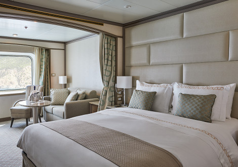 Silver Shadow Vista Suite