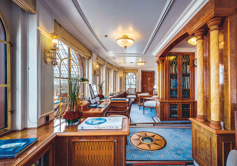 Bibliothek der SeaCloud II 