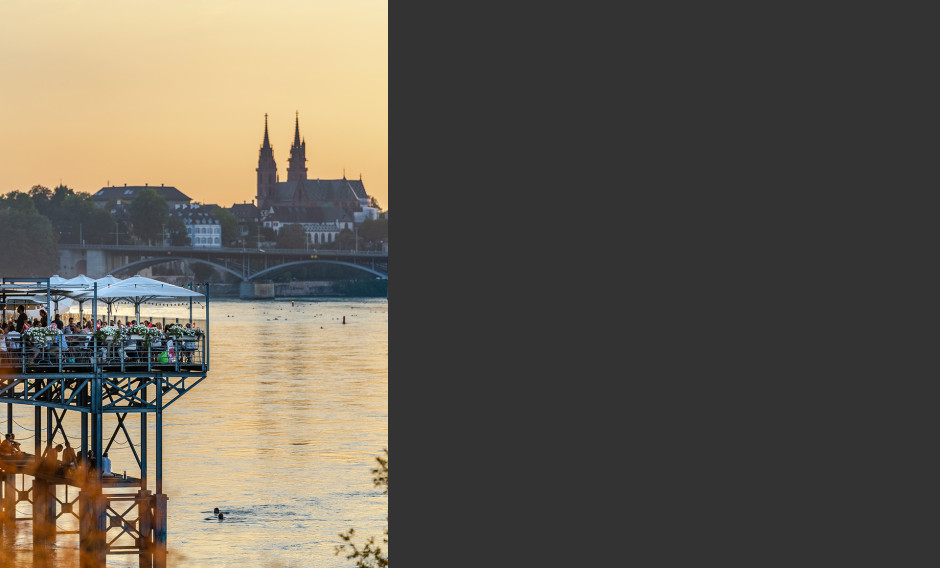 01 Basel, Rhein: 