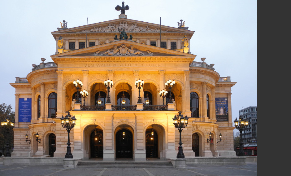 Frankfurt Blick auf die Alte Oper in Frankfurt