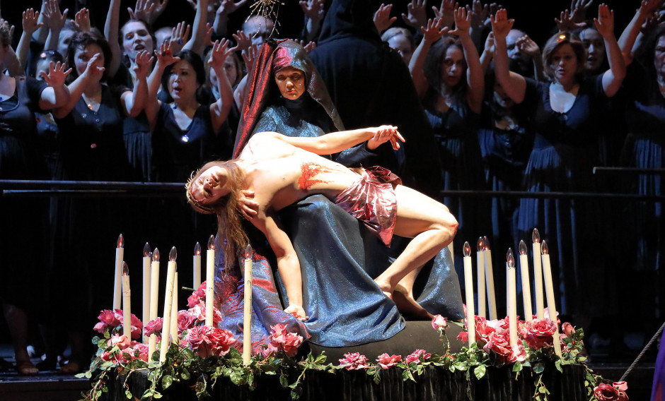01 München, Bayerische Staatsoper, Szene aus "Don Carlo": 