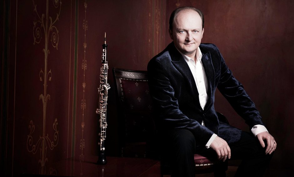  Portrait des Dirigenten und Oboisten François Leleux   