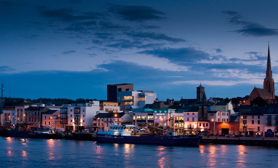 Hafenansicht von Wexford im Abendlicht   