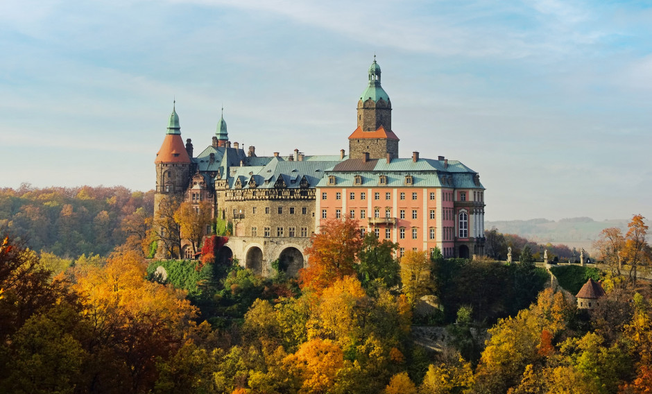 Breslau Das Schloss Fürstenstein im Herbst