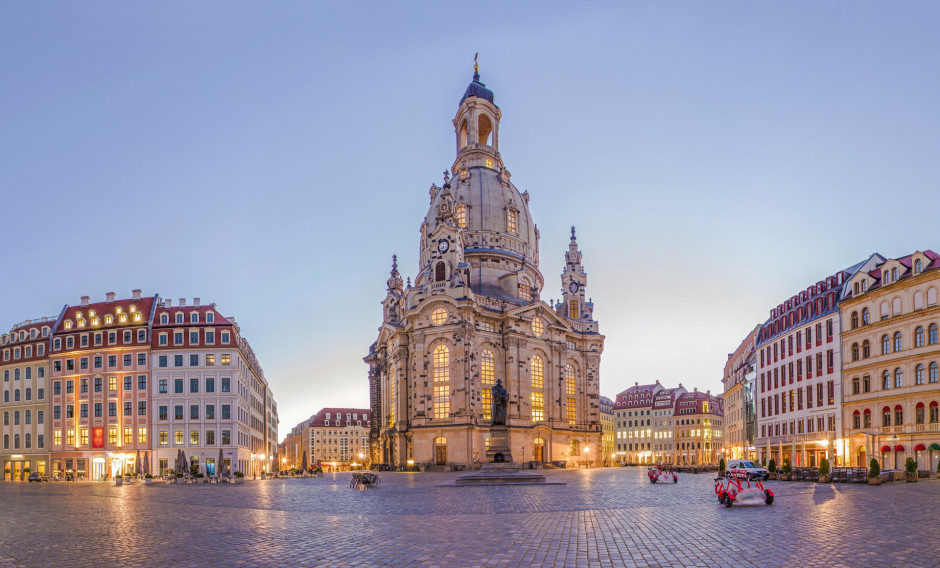 03 Dresden, Neumarkt mit Frauenkirche: 