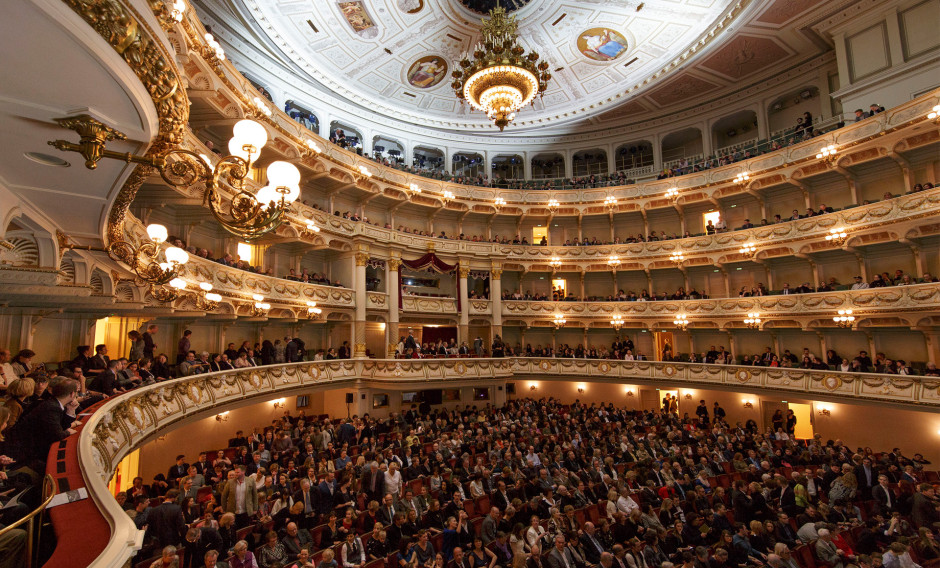 Zuschauerraum der Semperoper Dresden   