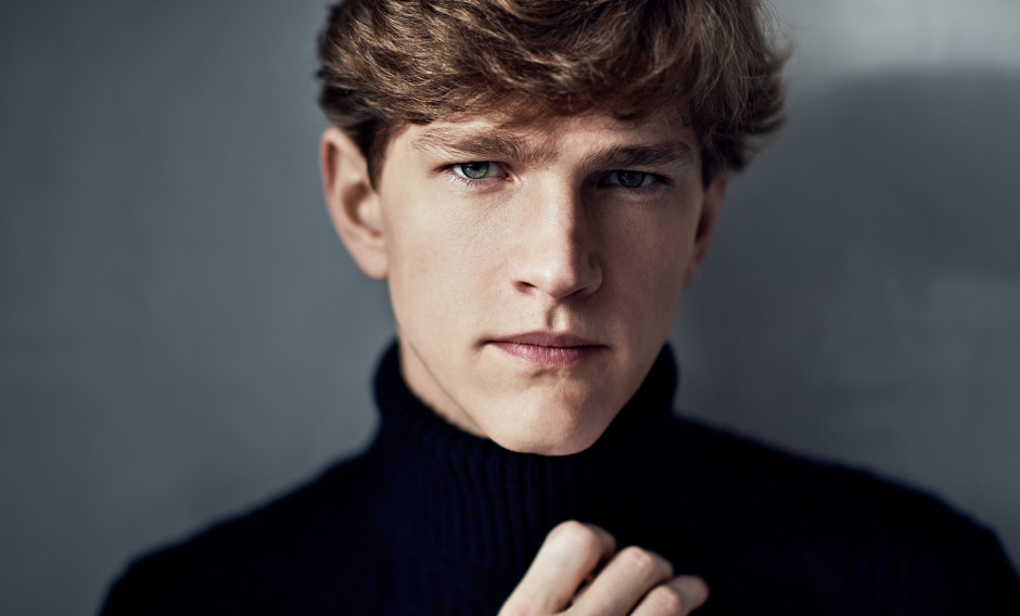 Portrait des Pianisten Jan Lisiecki 