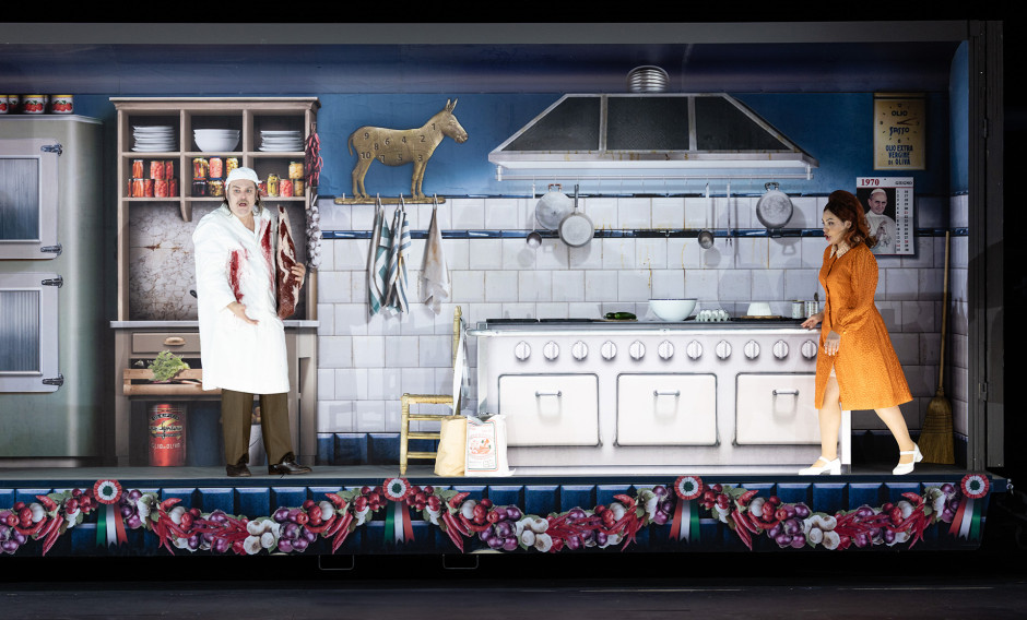 Szene aus "Cavalleria rusticana/Pagliacci" Szene aus "Cavalleria rusticana/Pagliacci" an der Bayerischen Staatsoper München