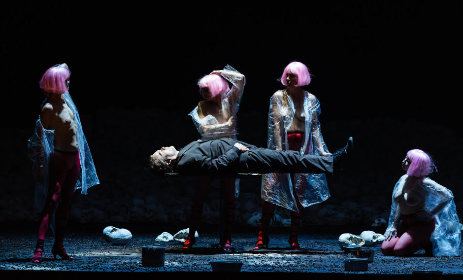 Szene aus "Macbeth" an der Bayerischen Staatsoper München