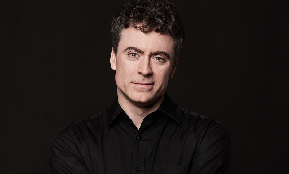 03 München, Paul Lewis: 