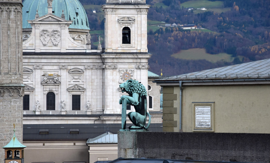 Blick vom Festspielhaus zum Dom