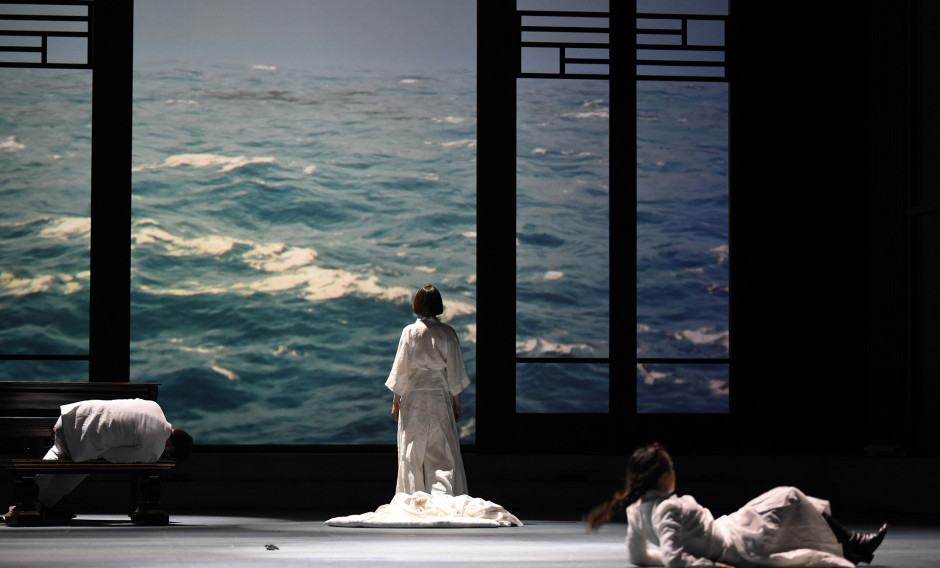 Szene aus Turandot Szene aus "Turandot" am Staatstheater Wiesbaden Karl und Monika Forster
