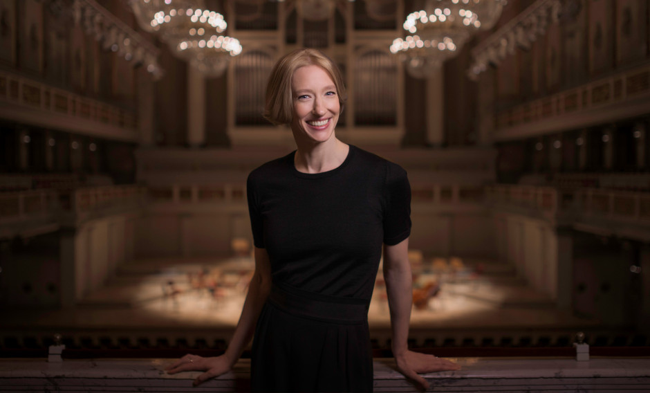 Portrait der Dirigentin Joana Mallwitz    
