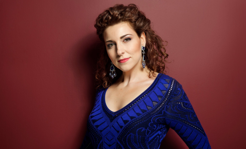 Portrait der Mezzosopranistin Eve-Maud Hubeaux 