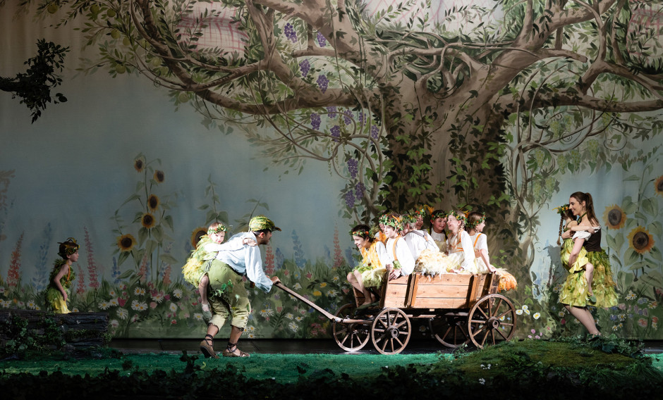 Die Zauberflöte Szene aus "Die Zauberflöte" an der Bayerischen Staatsoper