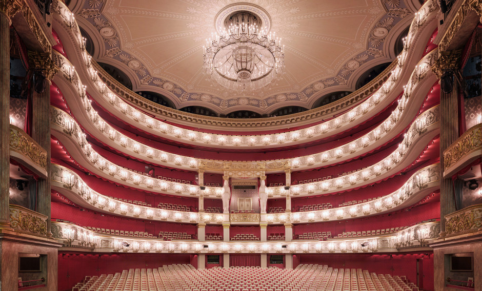 Blick in den Zuschauerraum der Bayerischen Staatsoper am Nationaltheater München