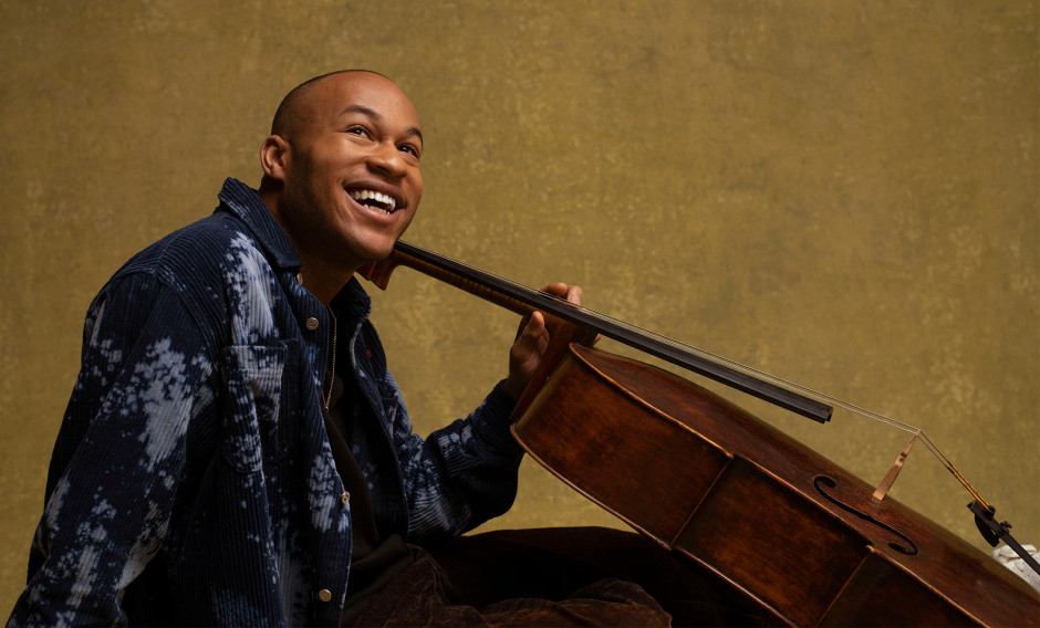 Portrait des Cellisten Sheku Kanneh-Mason     