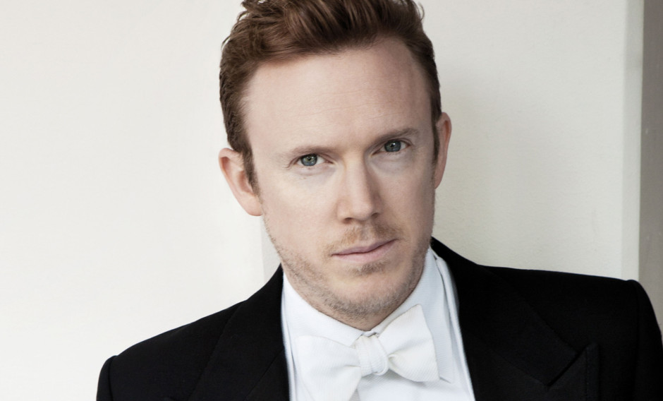 Portrait des Dirigenten Daniel Harding