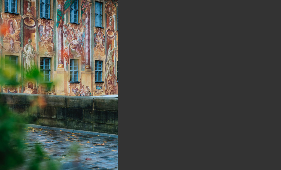 06: Die bemalte Fassade des Alten Rathauses in Bamberg    